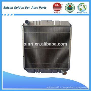 Radiateur à tubes en aluminium chinois Heavy Truck pour Dongfeng Kinland 1301N08-010